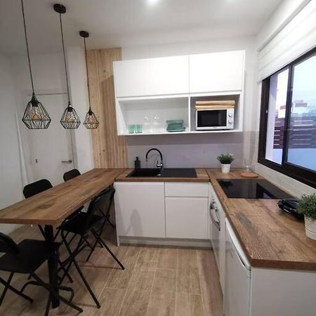 Apartamento Con Vistas Al Mar En El Centro De Κοραλέχο Εξωτερικό φωτογραφία