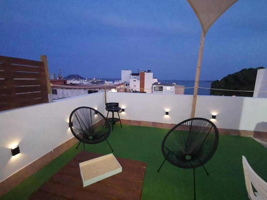 Apartamento Con Vistas Al Mar En El Centro De Κοραλέχο Εξωτερικό φωτογραφία